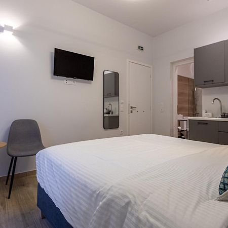 Phaedrus Living: The Nine Muses Erato Apartment Athens Ngoại thất bức ảnh