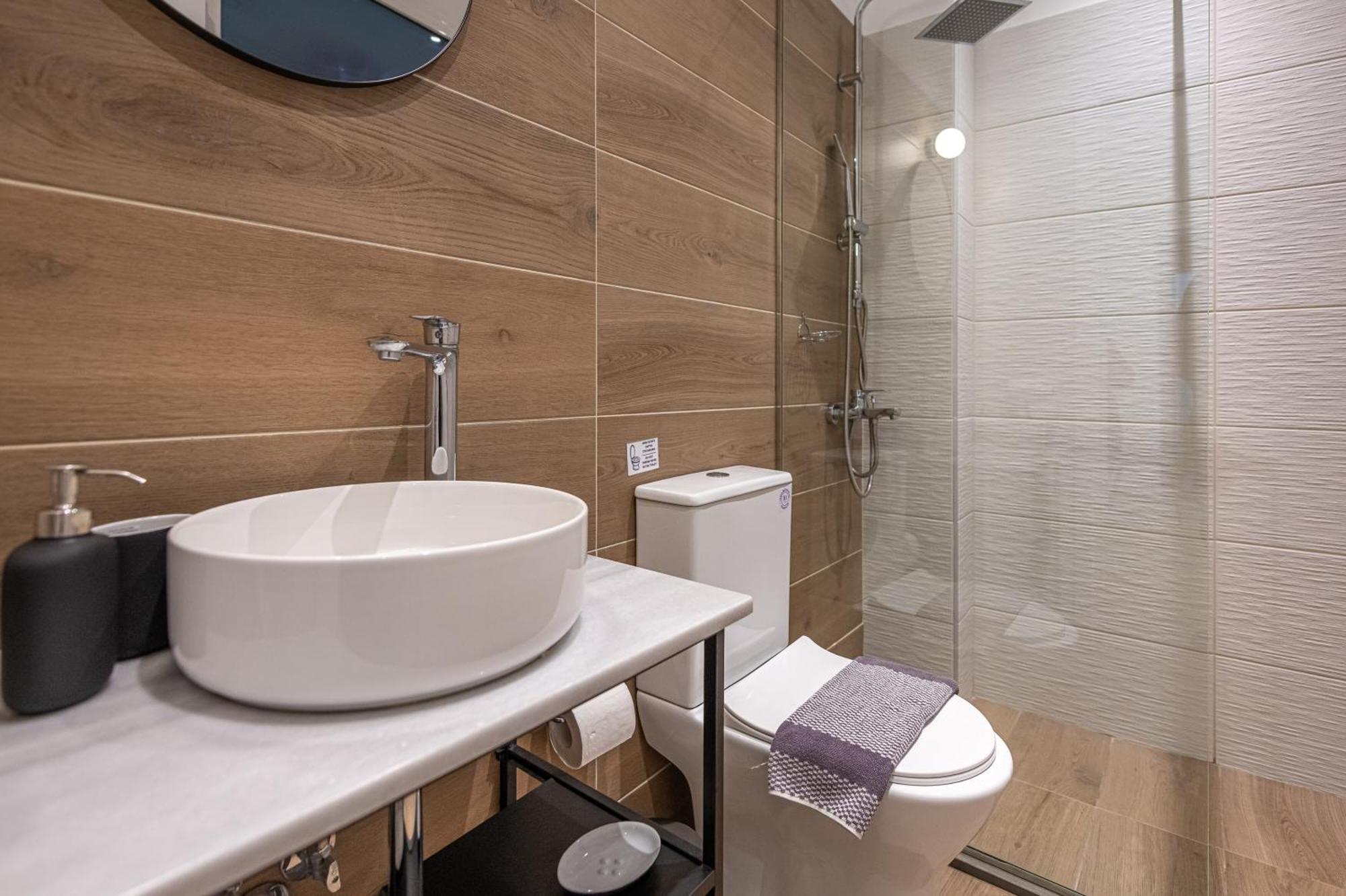 Phaedrus Living: The Nine Muses Erato Apartment Athens Ngoại thất bức ảnh